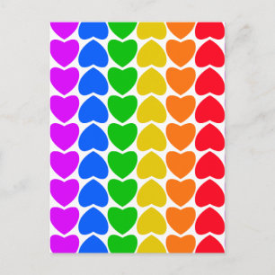Postal Línea de corazón de arcoíris de orgullo