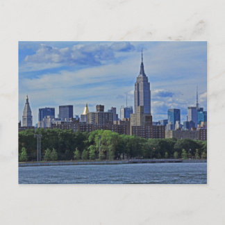Postal Línea de Skyline NYC desde el East River 002