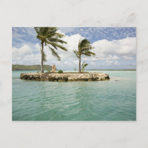 Postal Llegada al aeropuerto en Bora Bora, Sociedad