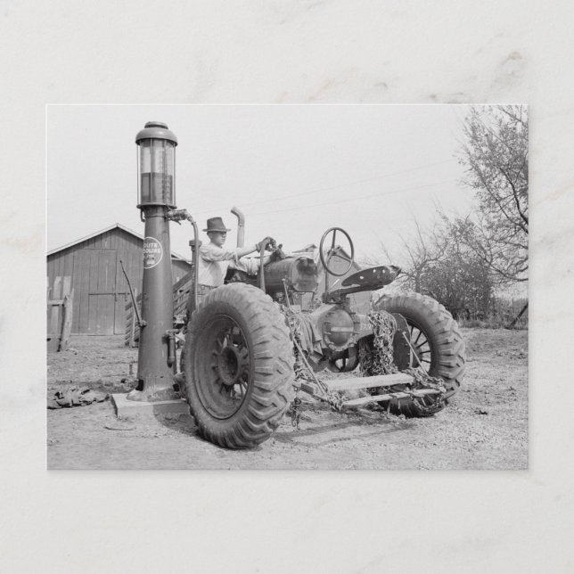 Postal Llenando el tractor, 1940 (Anverso)