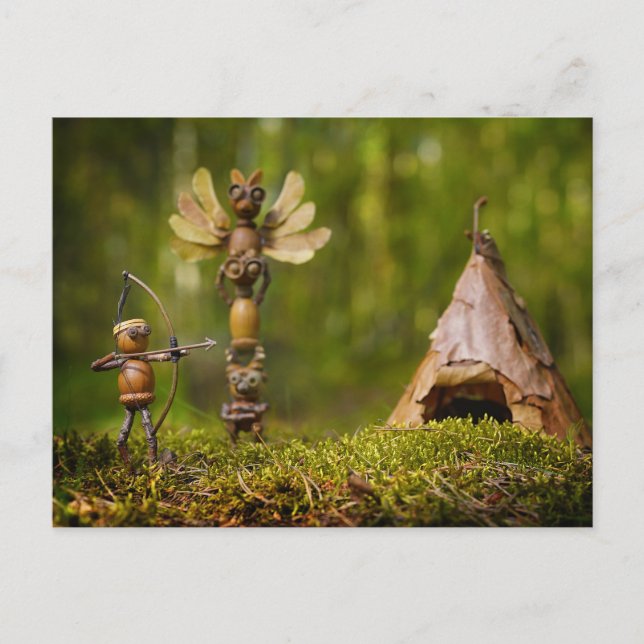 Postal Los elfos de bellota están jugando indios. Acampad (Anverso)