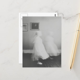 Postal Los gemelos fantasmas en el callejón