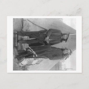 Postal Los jefes de Oglala "Nube Roja" y "Caballo America