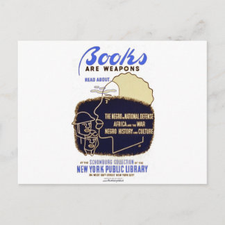 Postal "Los libros son armas"
