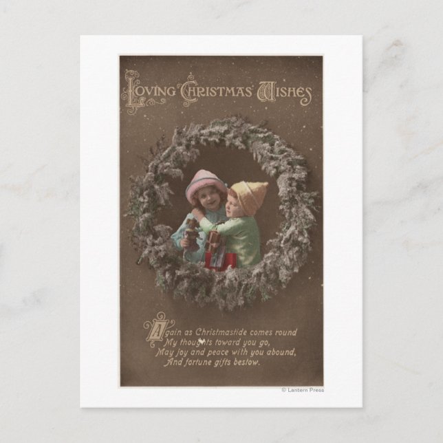 Postal Los niños pequeños abrazando (Anverso)