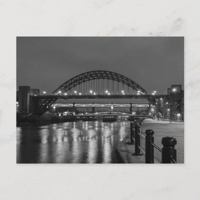 Postal Los puentes de Tyne de noche (Anverso)