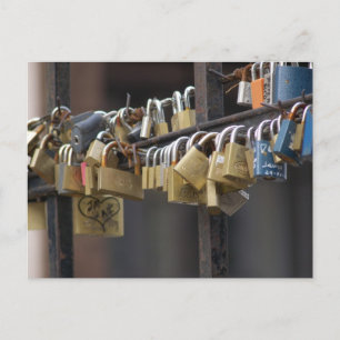 Postal Love Padlocks, Praga