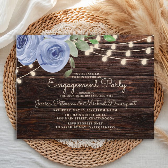 Postal Luces de Cuerda Florales de Madera Rústica Azules  (Rustic wood and dusty blue floral and string lights wedding engagement party invitation postcard)