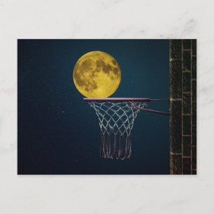 Postal Luna en la cesta