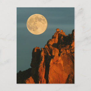 Postal Luna Llena   Acantilados de Basalto Smith Rock Sta