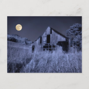 Postal Luna Llena Sobre Viejo Granero Desgastado