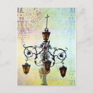 Postal Luz Plaza con fondo pastel