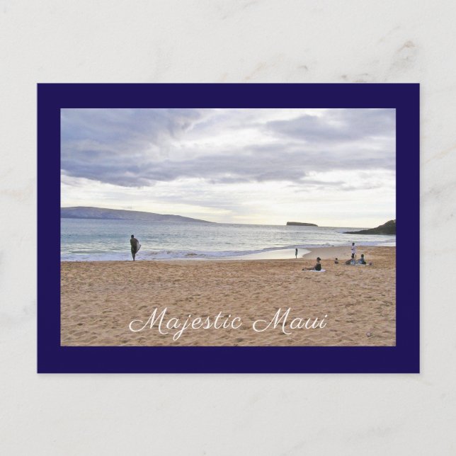 Postal "Majestuoso Maui"/GENTE EN LA PLAYA ESPERANDO EL A (Anverso)