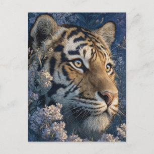 Postal Majestuoso Tigre en Jardín Floral Nocturno