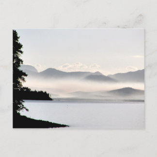 Postal Mañana en el lago Yellowstone