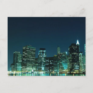 Postal Manhattan baja por la noche, Nueva York