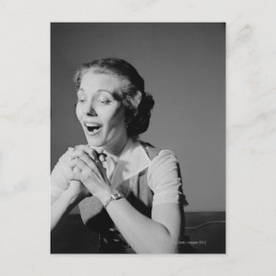 Postal Manos abrochadas