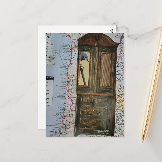 Postal Mapa con pájaro en un collage de cómoda (Anverso/Reverso In Situ)