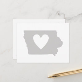 Postal Mapa del estado de Iowa en gris con recorte en for