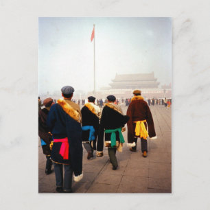 Postal Marchando por Pekín