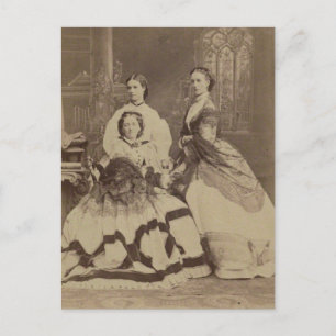 Postal María, emperatriz de Rusia Romanov, madre y herman