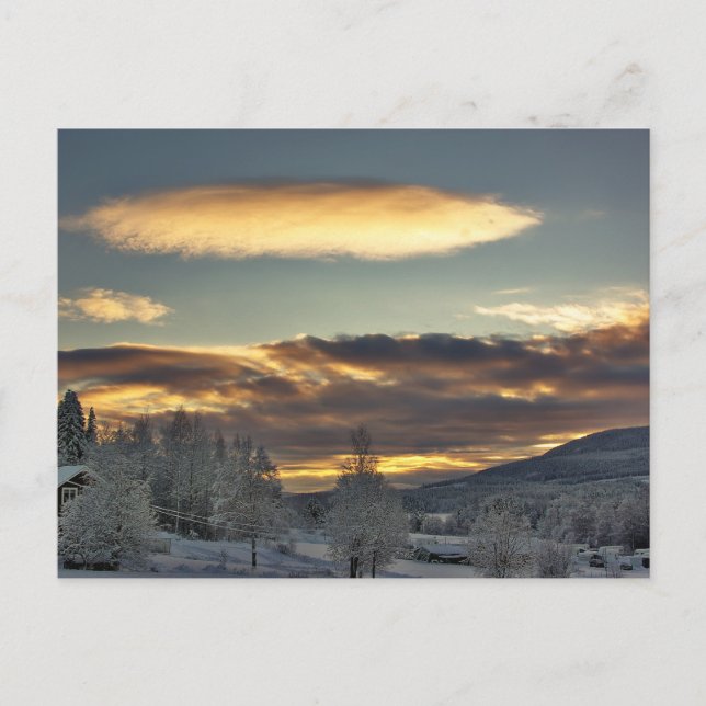 Postal Maternidad nublada (Anverso)