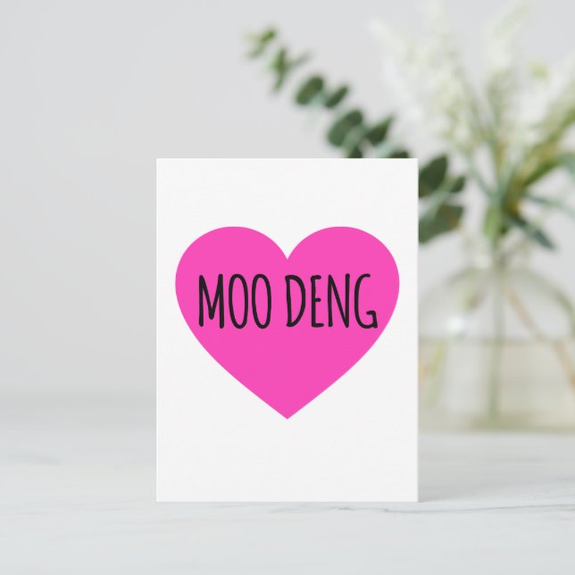 Postal Me encanta Moo Deng - Bebé Hipopótamo Moo Deng (Anverso de pie)