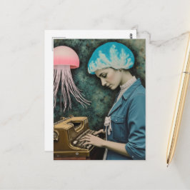 Postal Medusa y mujer surrealista en máquina de escribir