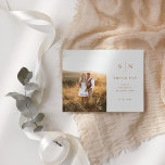 Postal Mínimo y Moda | Foto Boho Boda Gracias<br><div class="desc">Estas elegantes y modernas tarjetas postales de agradecimiento boda cuentan con una simple terracota boho y un diseño de texto blanco que exuda estilo minimalista,  con tu foto boda personal favorita. Añada sus iniciales o su monograma para hacerlas completamente propias.</div>