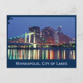 Postal Minneapolis Skyline de noche