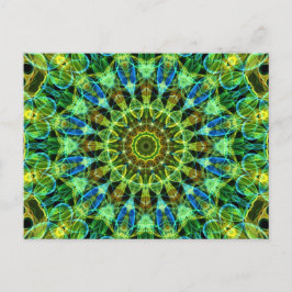 Postal Mirando al caleidoscopio