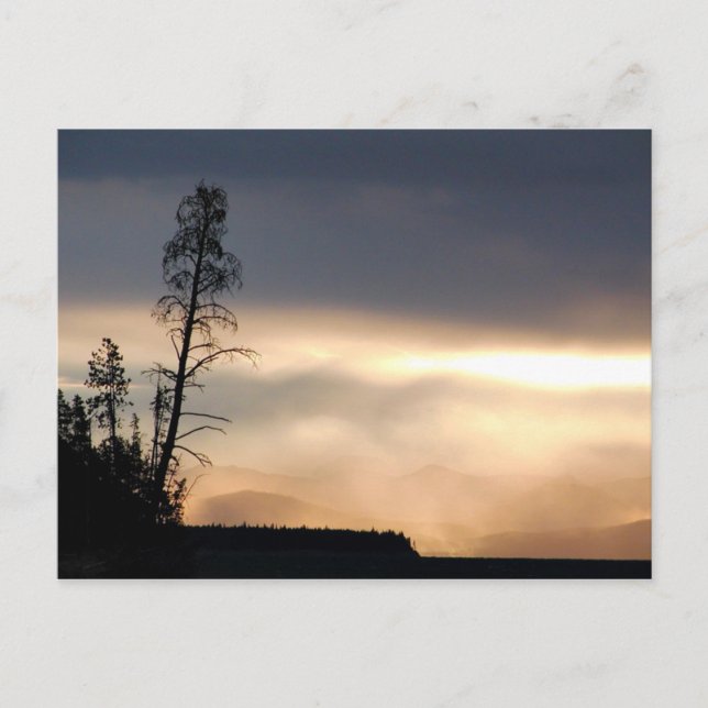 Postal Misterioso amanecer (Anverso)