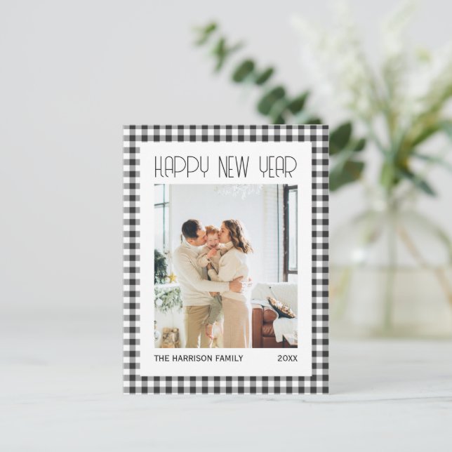 Postal Moda Retro Black Gingham Plaid New Year Photo (Anverso de pie)