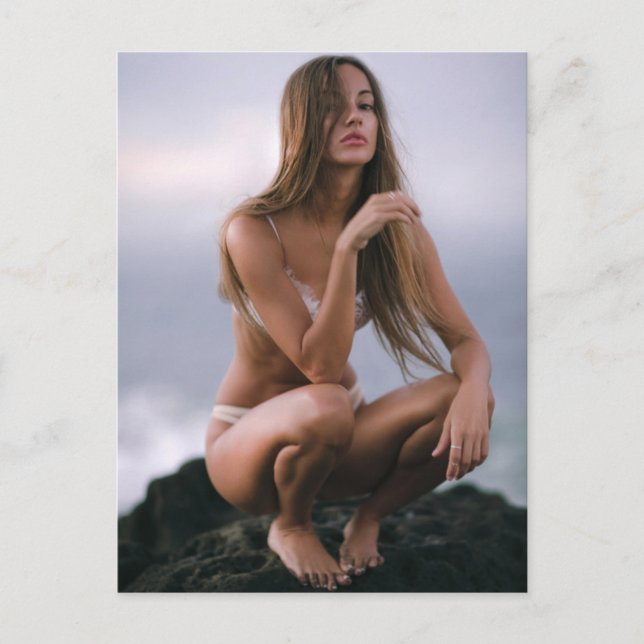 Postal Modelo de bikini para niños de playa (Anverso)