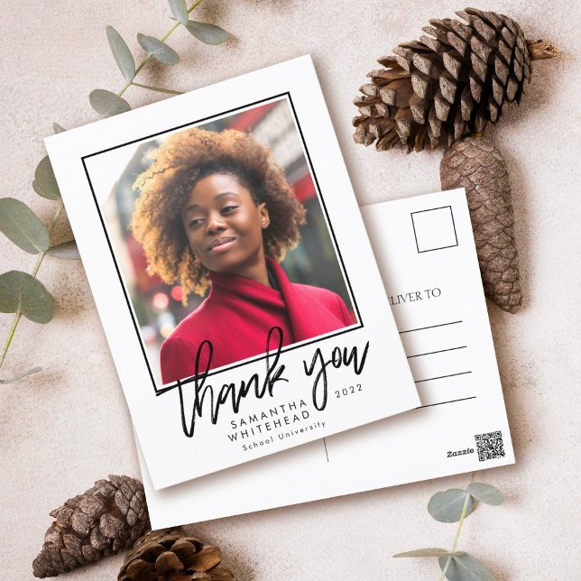 Postal Modern Graduation 2022 Foto White Gracias (Modern postcard chalk style script with photo perfect for a graduate to thank everyone.)