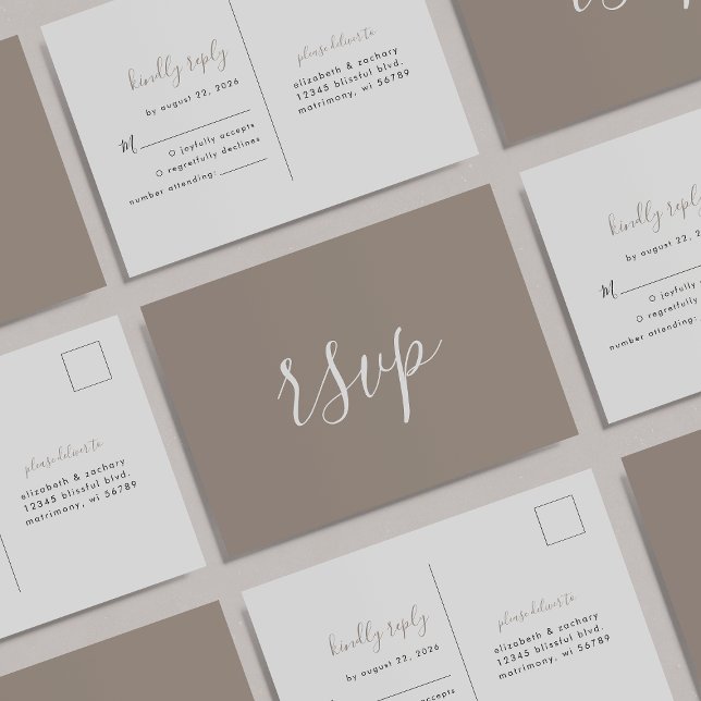 Postal Moderna escritura Minimalista Taupe Wedding RSVP (Subido por el creador)