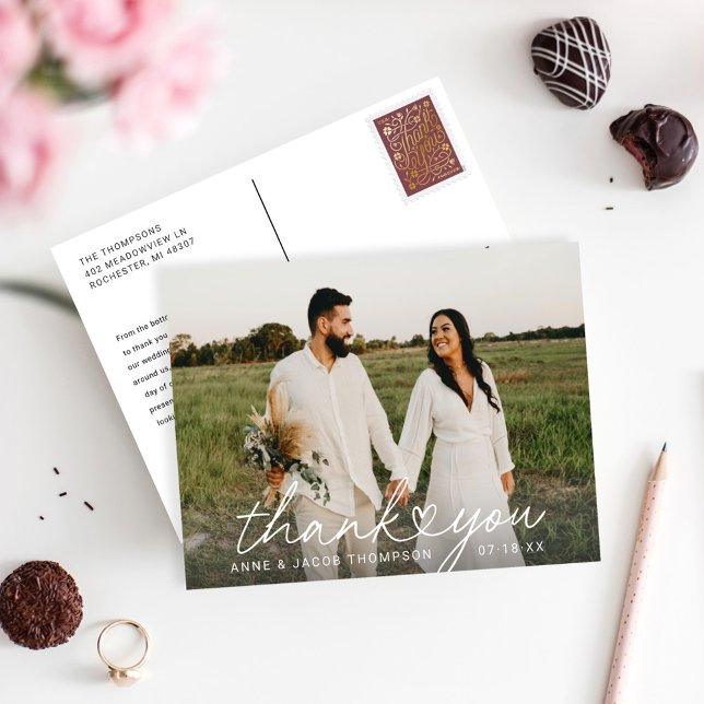 Postal Moderno guión sencillo Boda de guiones de corazón. (Subido por el creador)