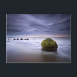 Postal Moeraki Boulders Sunrise Seascape<br><div class="desc">Estación de salida de sol de Moeraki boulders</div>