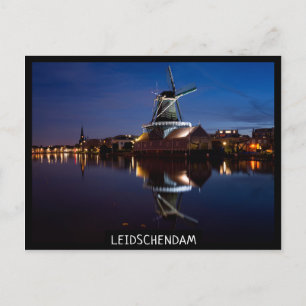 Postal Molino de viento Leidschendam con reflexión noctur