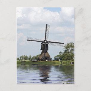 Postal Molino de viento tradicional holandés en Holanda