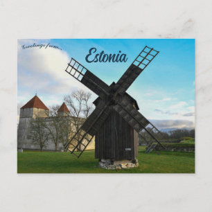 Postal Molino de viento y castillo de Kuressaare Estonia