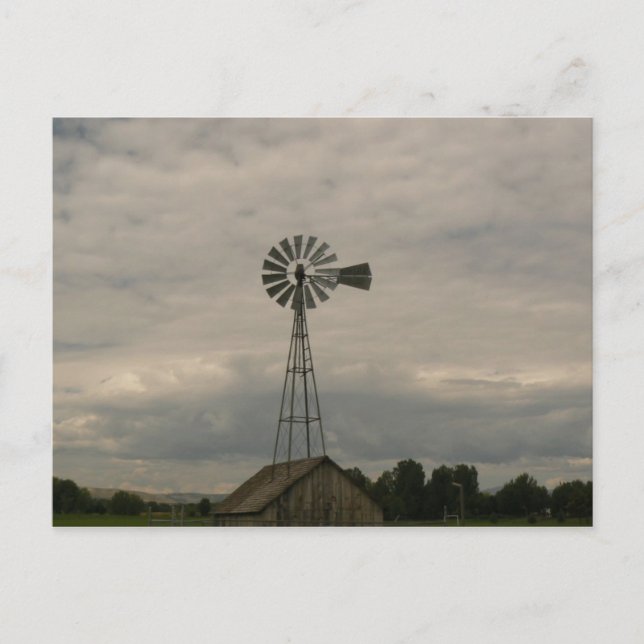 Postal Molino de viento y cielo nublado (Anverso)