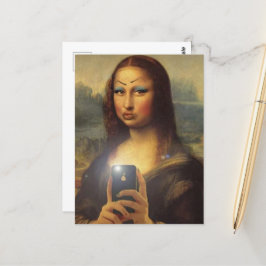 Postal Mona Lisa haciendo una cara divertida con maquilla