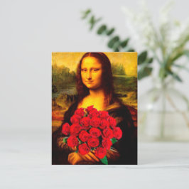 Postal Mona Lisa sosteniendo rosas rojas Leonardo Da Vinc