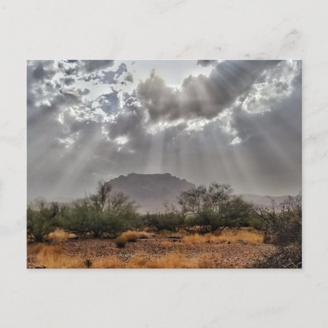 Postal Montaña de postas con rayos de sol (Anverso)