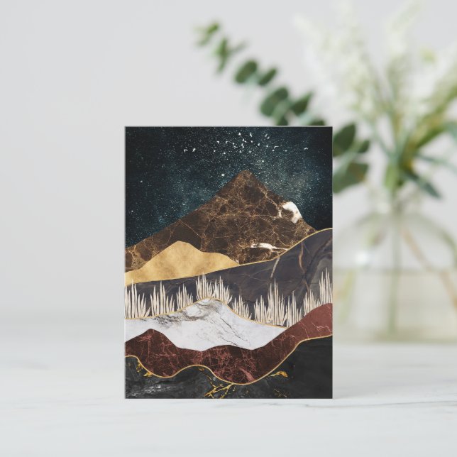 Postal Montaña dorada de mármol bajo cielo estrellado (Anverso de pie)