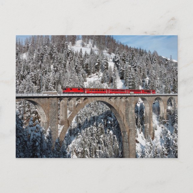 Postal Montañas cubiertas de nieve de tren rojo Suiza (Anverso)