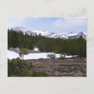 Postal Montañas de Sierra Nevada y nieve en Yosemite