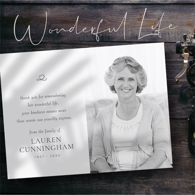 Postal Monumento a la fotografía moderna Minimalista simp (Subido por el creador)