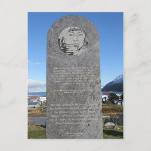 Postal Monumento a la reubicación de Aleut, isla Unalaska